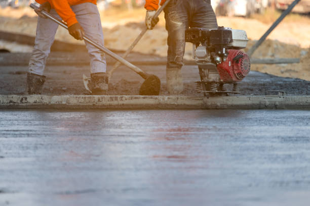 Best Concrete Pool Decks in Central Falls, RI
